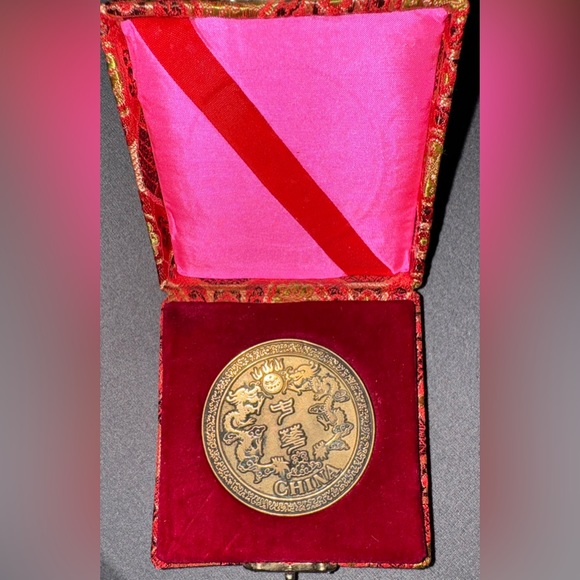 Coin collectible - Picture 1 of 3